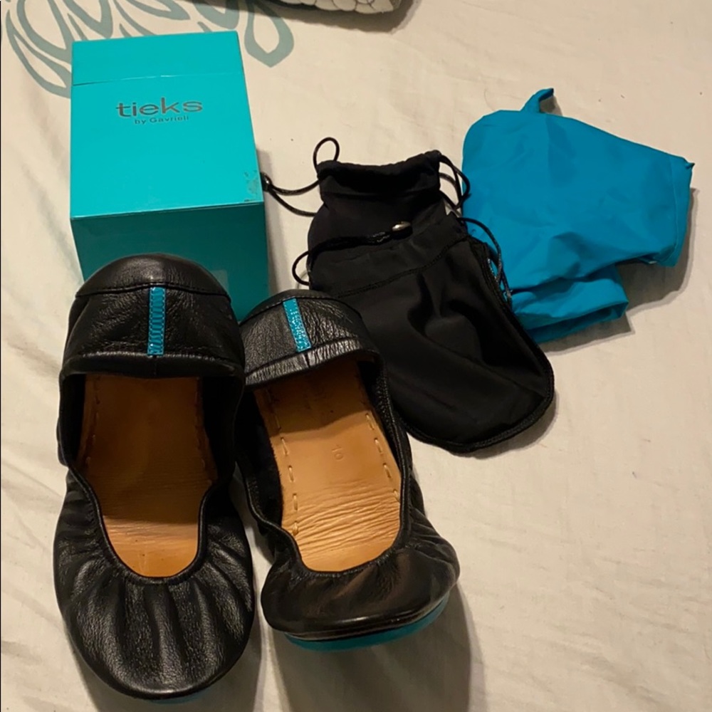 Tieks black size 10 in good condition